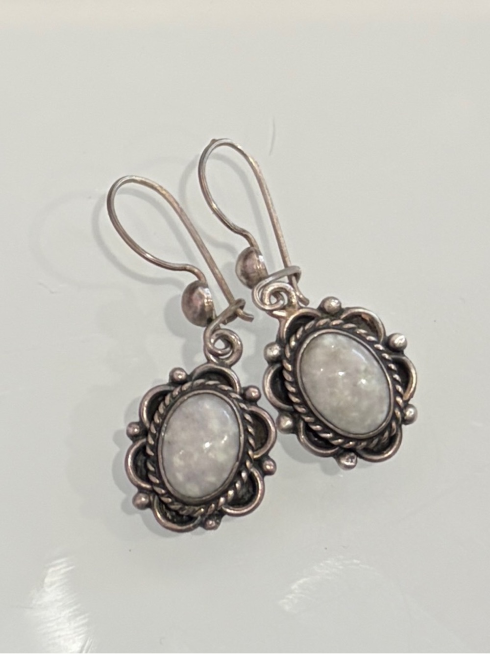 Sterling Silver Light Purple Jade Oval Stone Drop Earrings